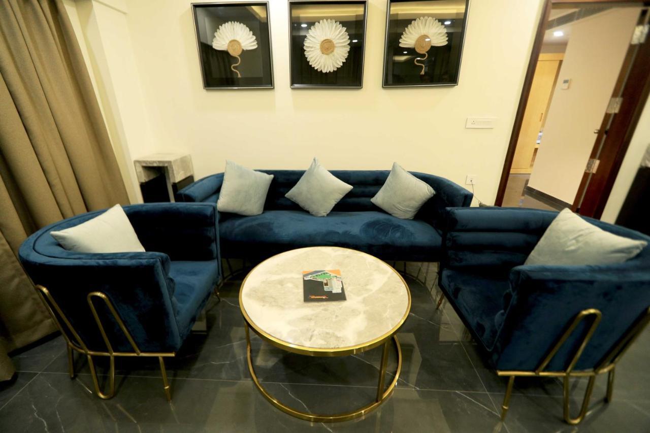 Apricot Hotel , Ahmedabad Luaran gambar