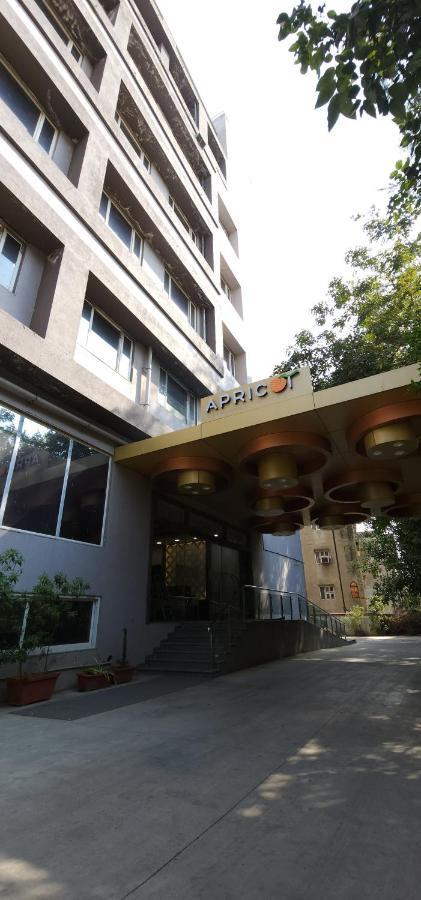 Apricot Hotel , Ahmedabad Luaran gambar